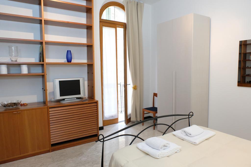 Apartament Deluxe Quattro Spade فيرونا المظهر الخارجي الصورة